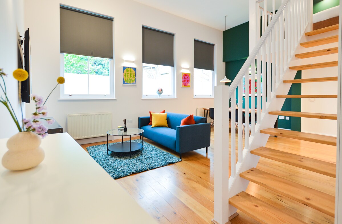 Lux Mezzanine Flat, 1-min walk West Hampstead Stn