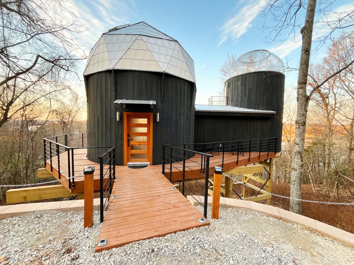 Stargazing Planetarium Treehouse Beaver Lake View