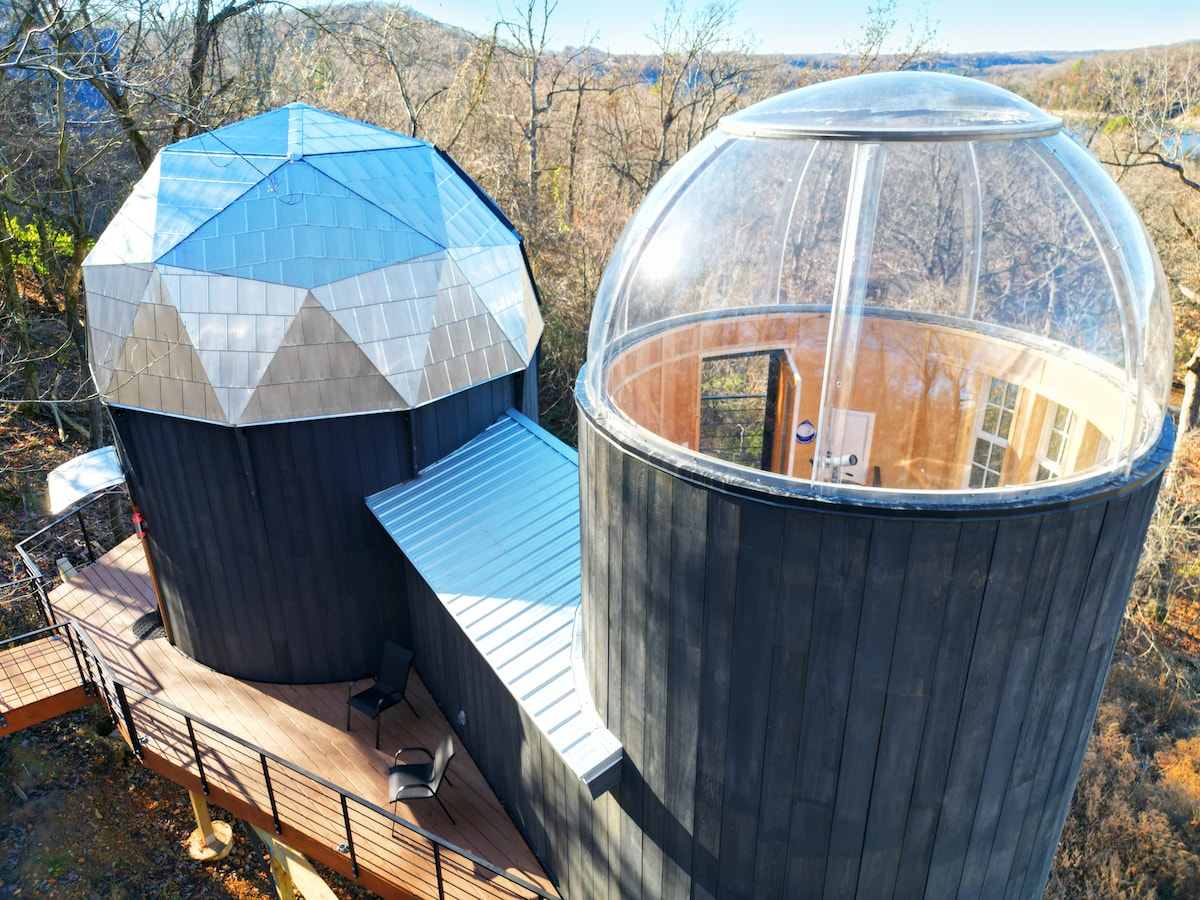 Stargazing Planetarium Treehouse Beaver Lake View