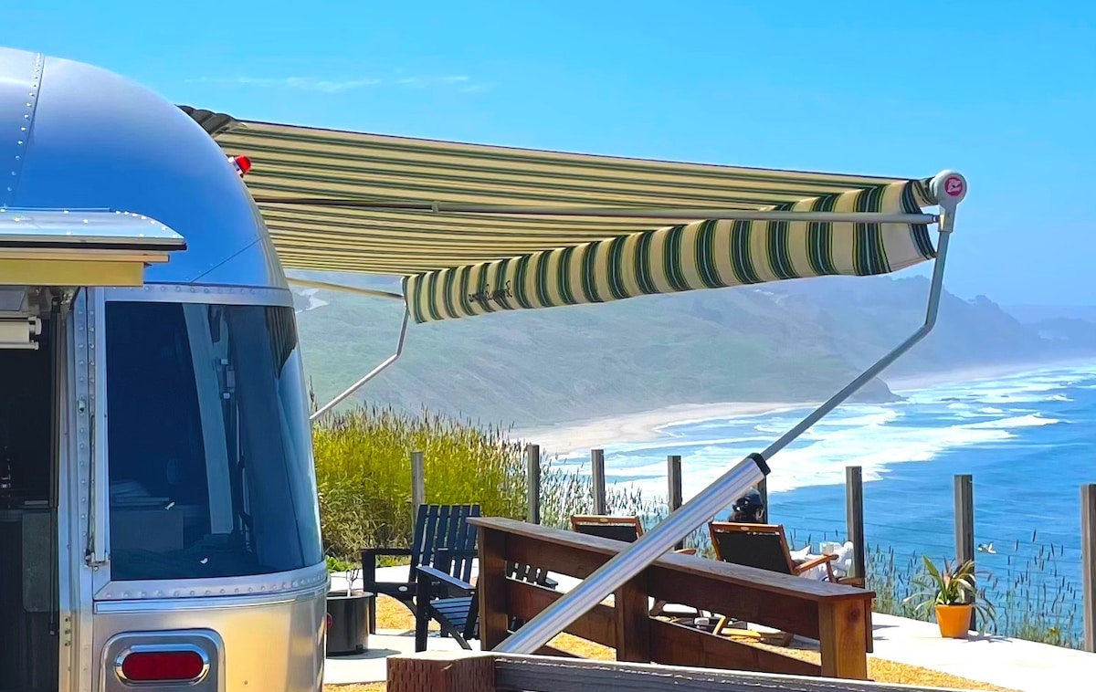 Beachfront California Coast Airstream_Luxury (NEW)