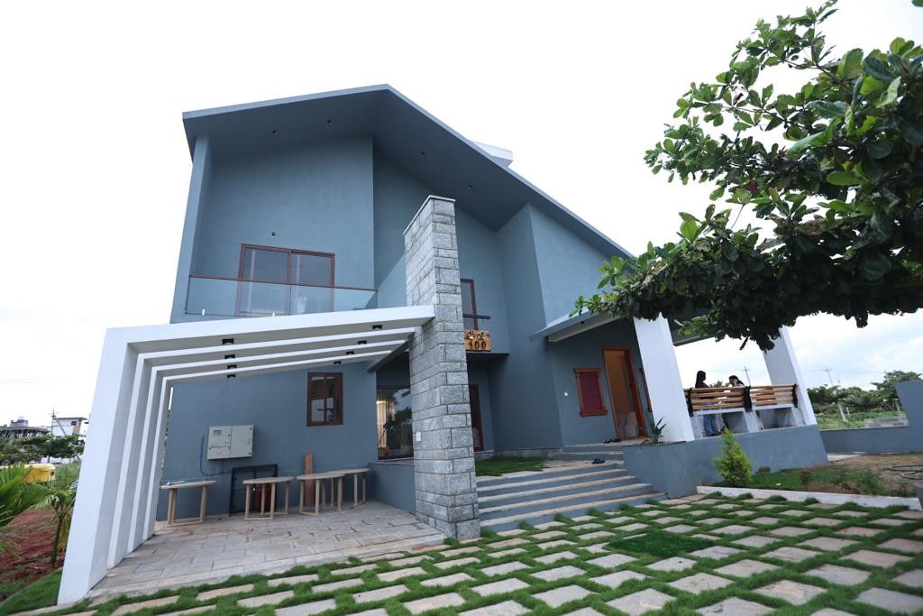 Luxury Private Bungalow in Bangalore