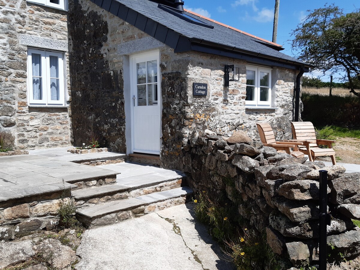 Cosy restored hillside farmstead