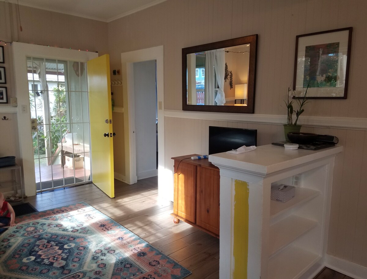 2 bed 2 bath in Heart of Hilo