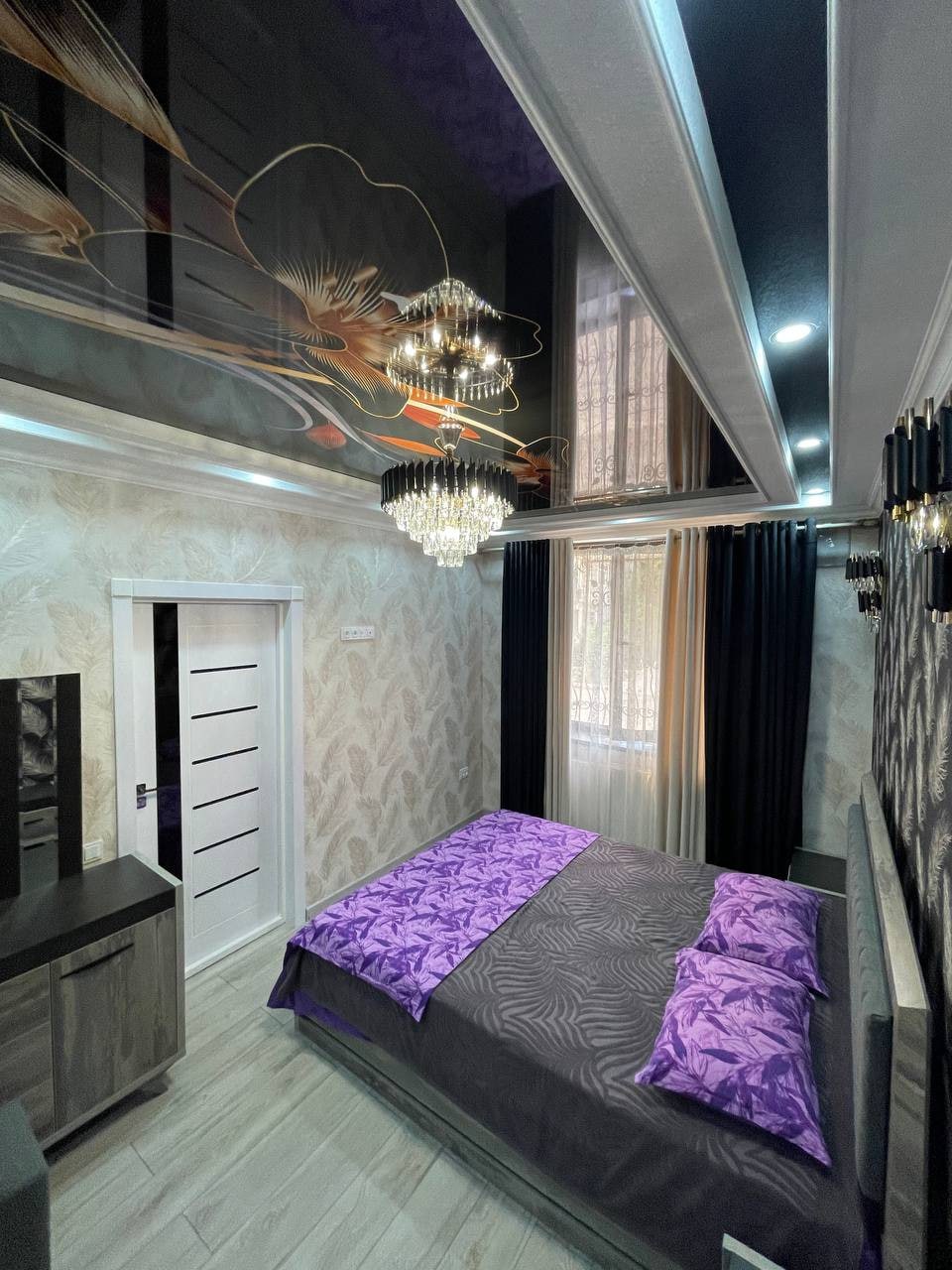 带按摩浴缸的豪华公寓，位于Samarkand Panjob。