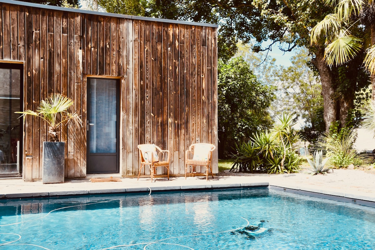 Lodge cosy avec piscine I Gare - Baumette