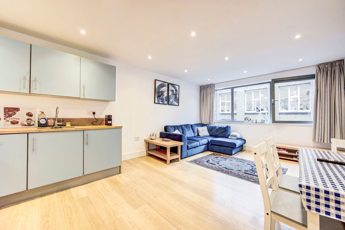 Tower Bridge | 2 Bedroom Suite