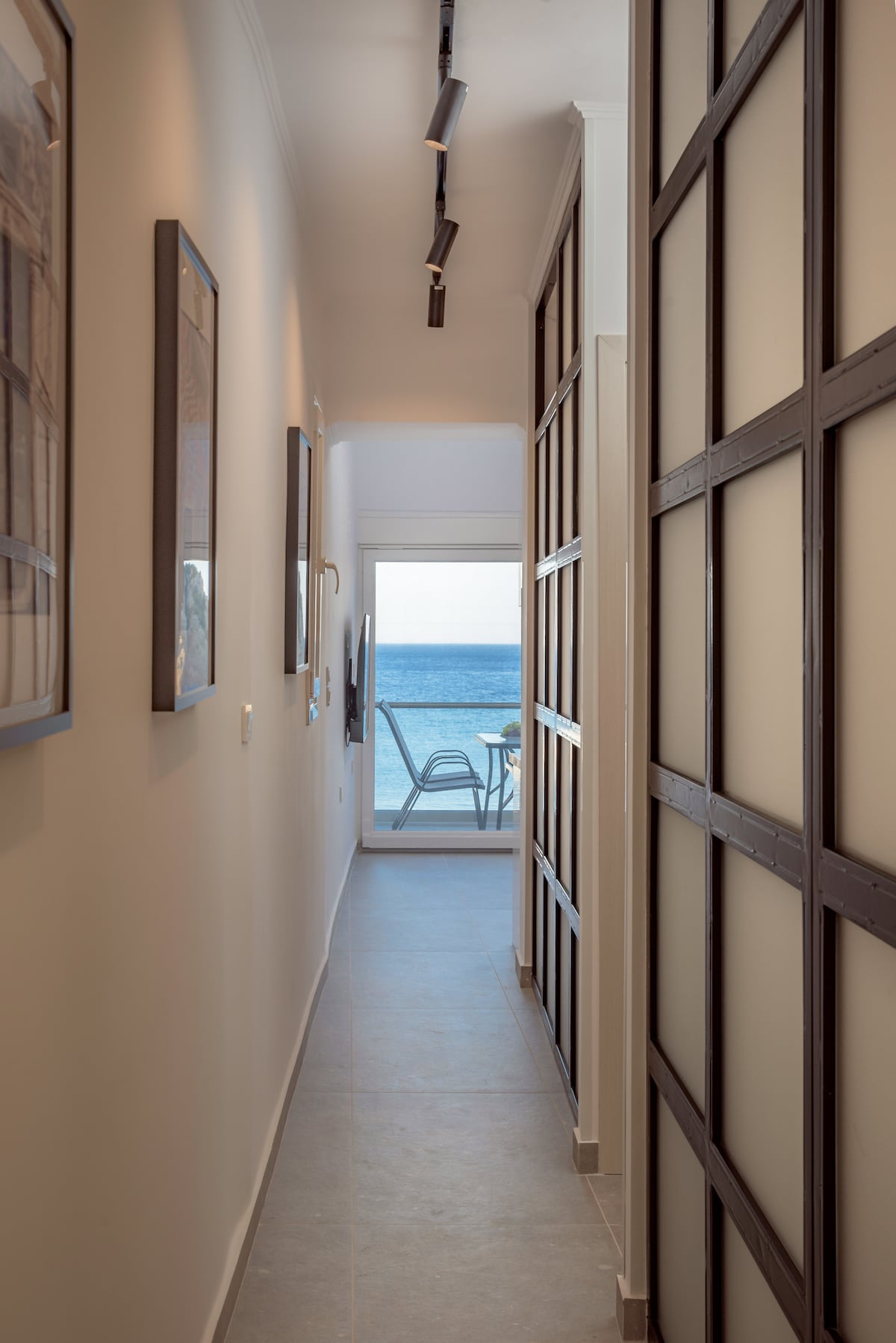 Emporios Elite Seafront Apartment