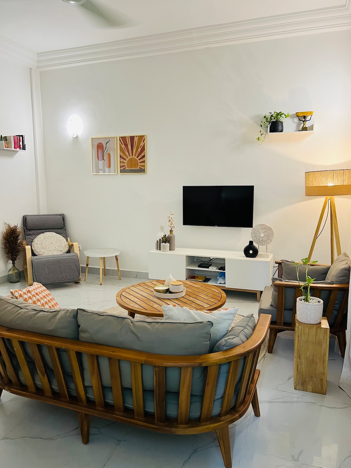 Bel appartement Boho à Akpakpa