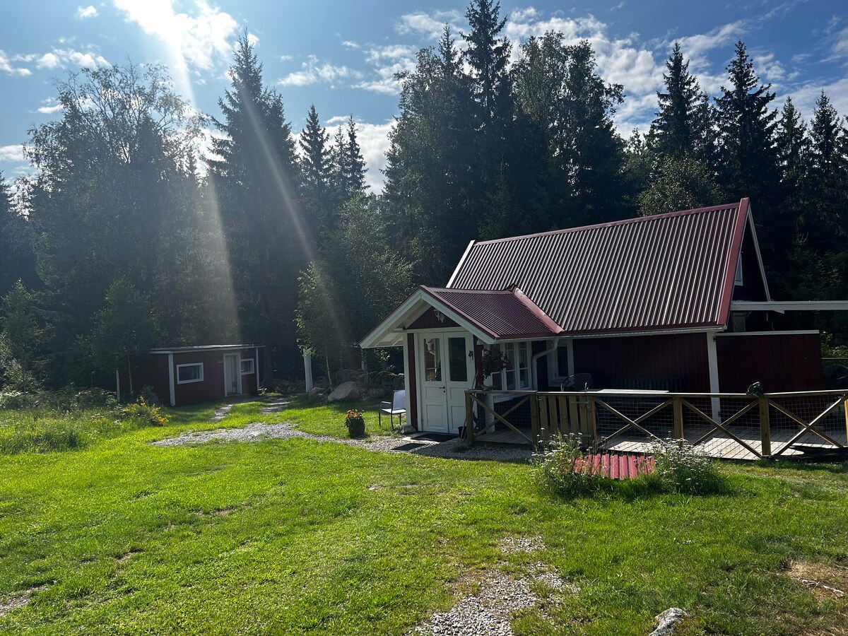 Fannys Hus - am Fluss, Sauna, Seenähe