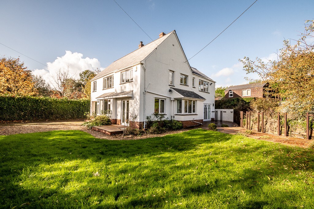 Gorgeous large property on the outskirts of Exeter