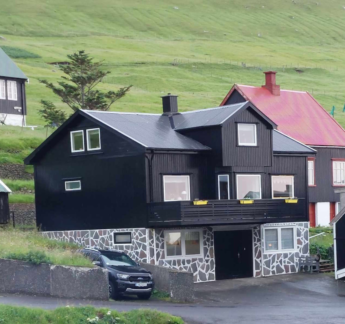 Gjógv
Visit Faroe Island
Charmerende feriehus