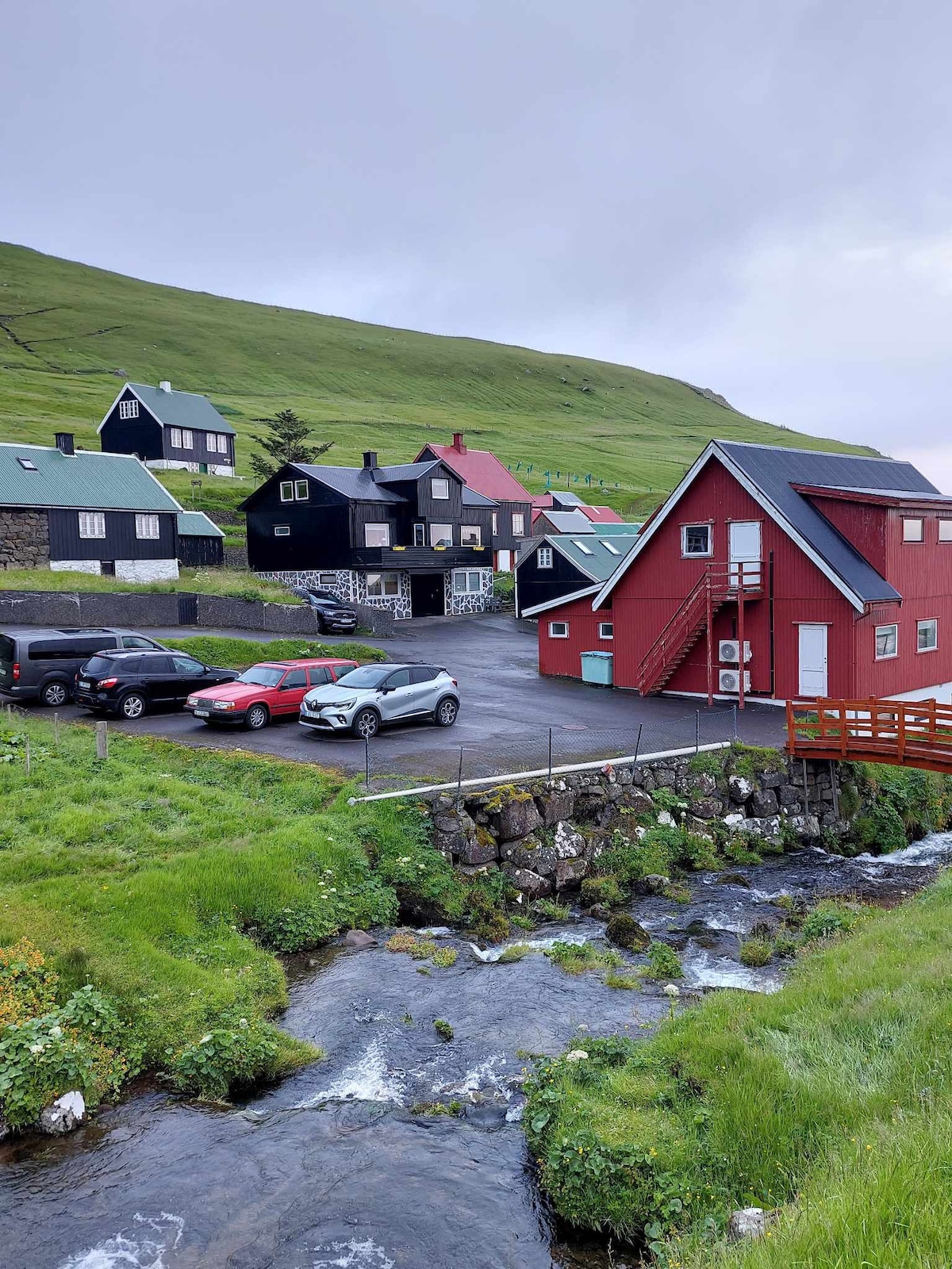 Gjógv
Visit Faroe Island
Charmerende feriehus