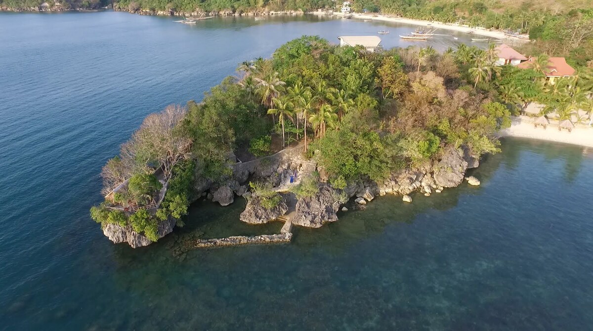 Punta Bayabas, Guimaras Coast, Philippines