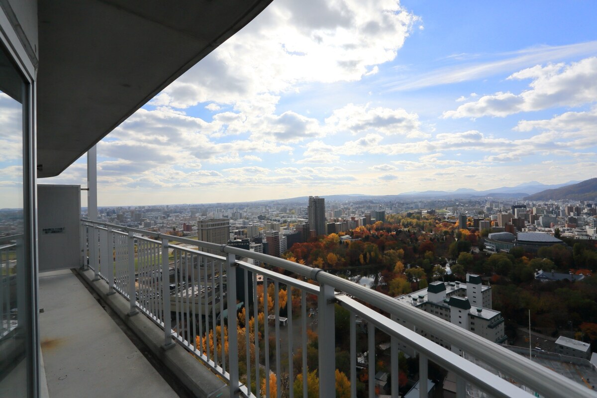 距离地面约100米！ 31楼公寓，您好！俯瞰札幌的温馨按摩浴缸！