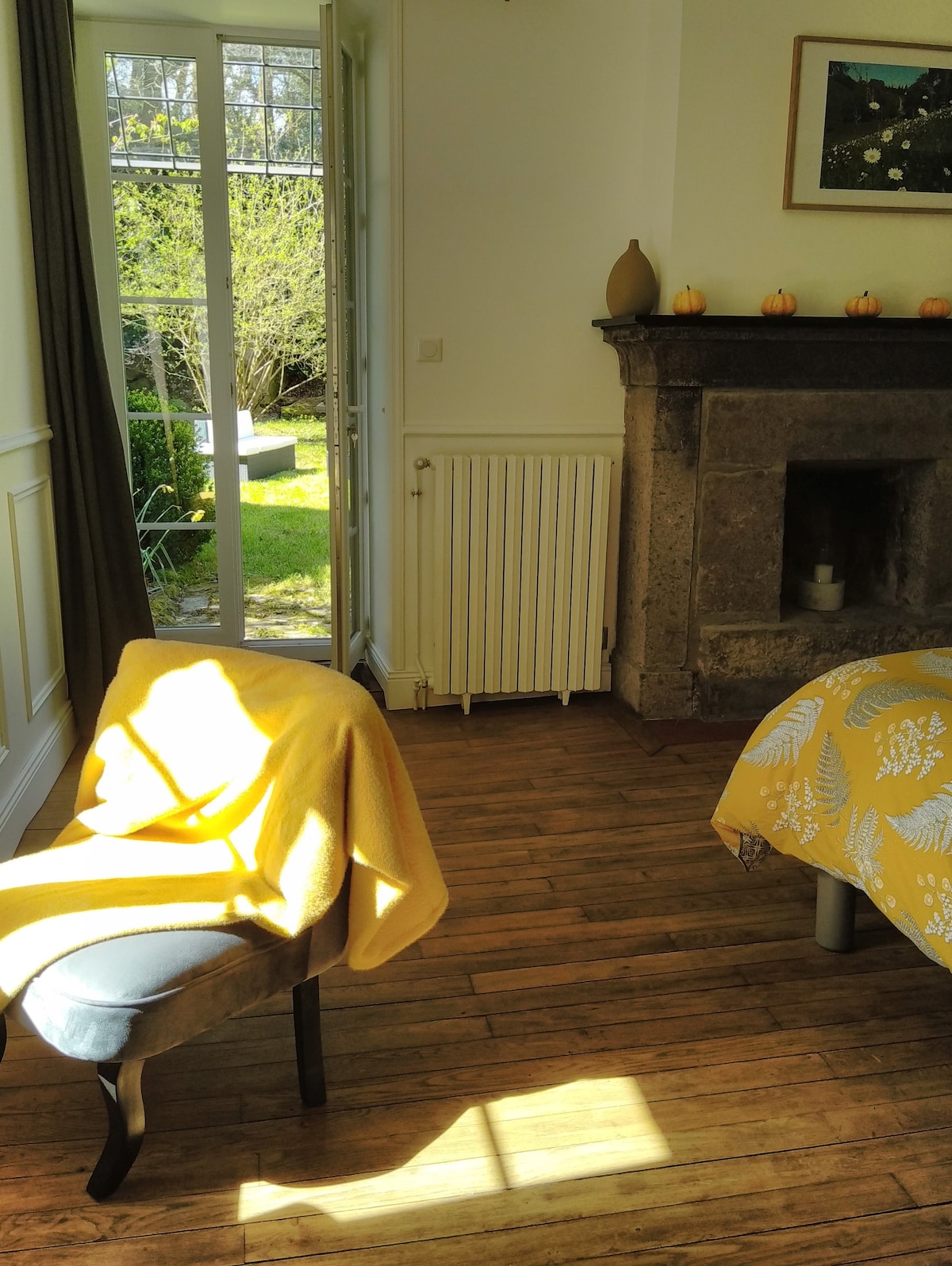 Bed & breakfast and its garden in Suisse Normande