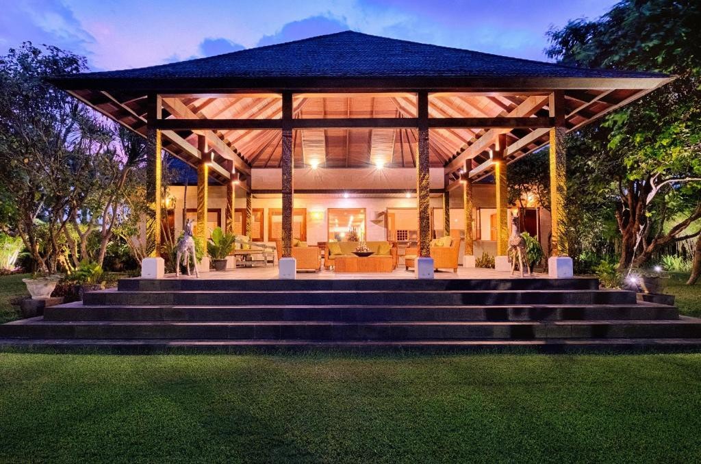 6-BDR Private Pool & Garden Villa Ketewel Bali