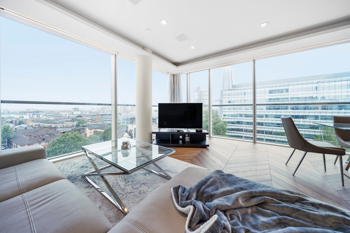 Luxury Tower Bridge 2 Bed Apartment