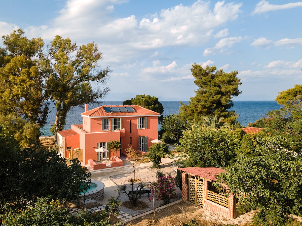 Melissi 1932 - Seaside villa