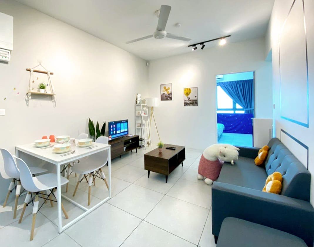 Modern Sweet Cozy 4 Room Suite @ Meritus Perai