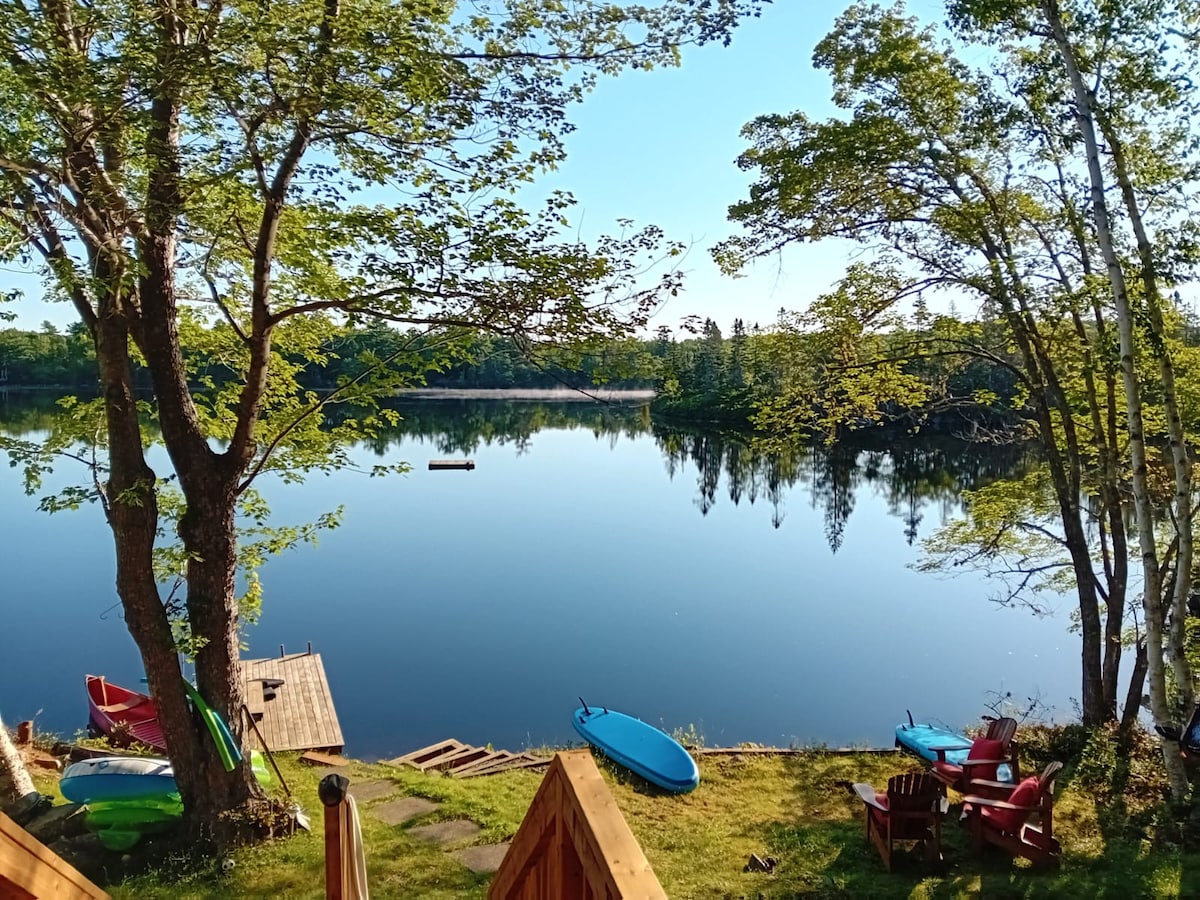 刘易斯湖小屋度假屋