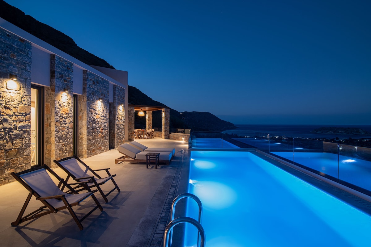 Ninemia Villa II in Crete