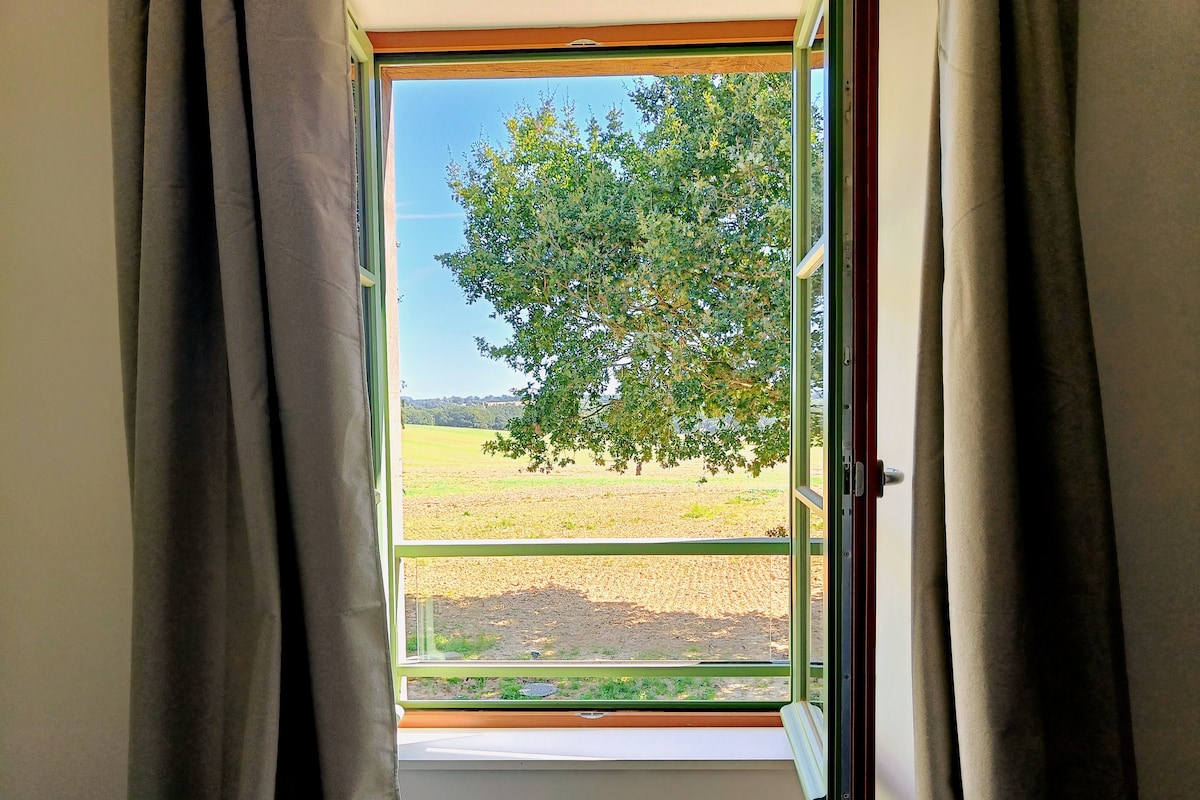 Grange moderne proche de Rennes avec jolie vue !