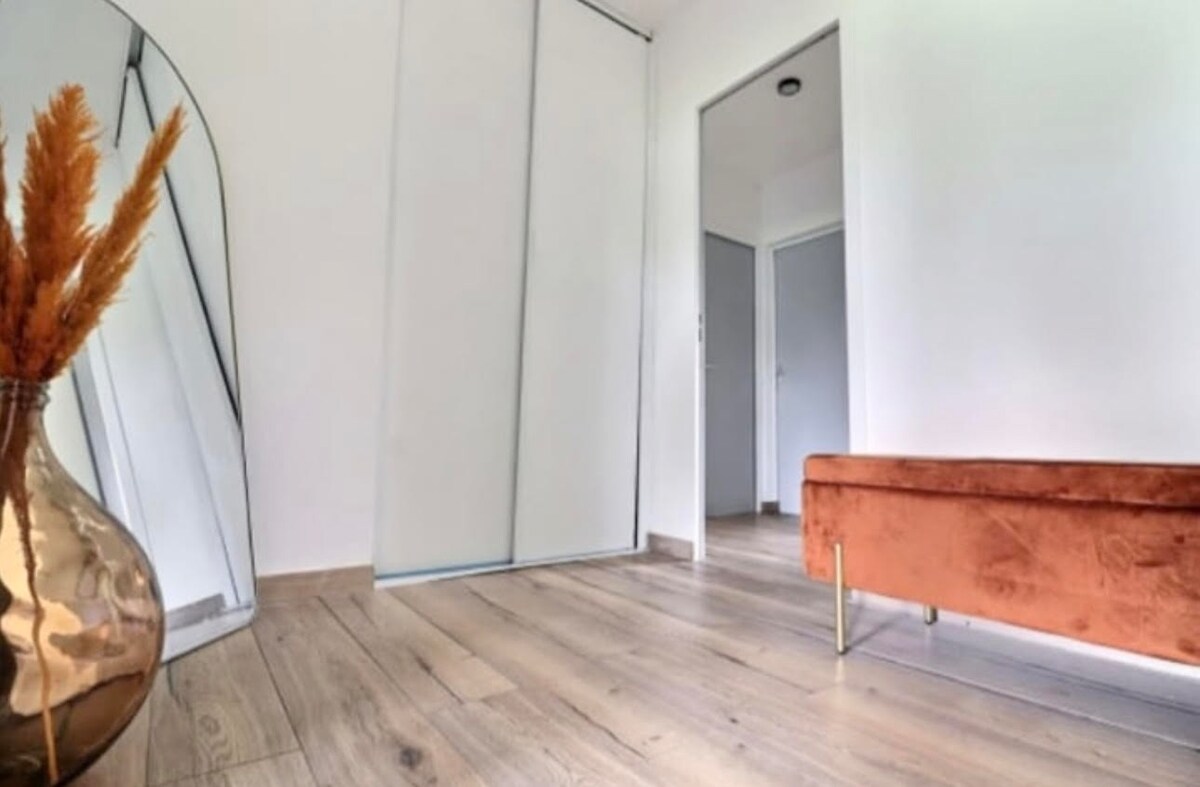 Appt 70M2 Cosy et Familial proche Paris