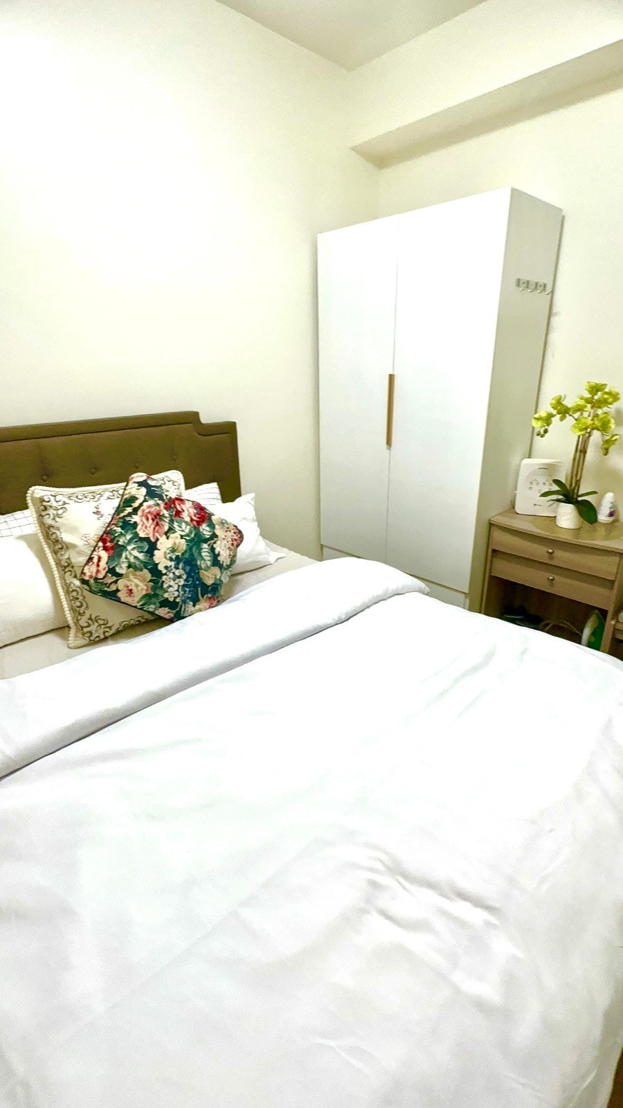 Staycation in Parañaque
The Grace Inn 2BR Condo