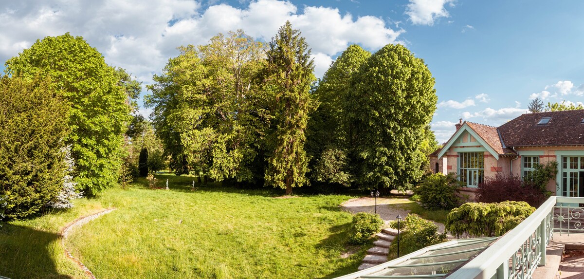 Villa de l'Orangeraie-Les Demoiselles à Versailles