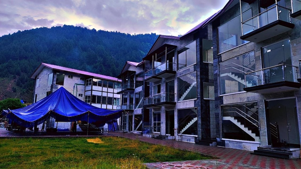 Kunhar Hotel Riverside Block