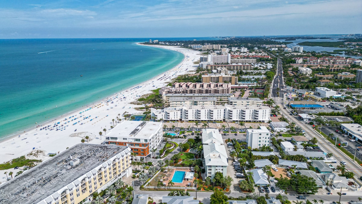 2BR Condo: Siesta Key