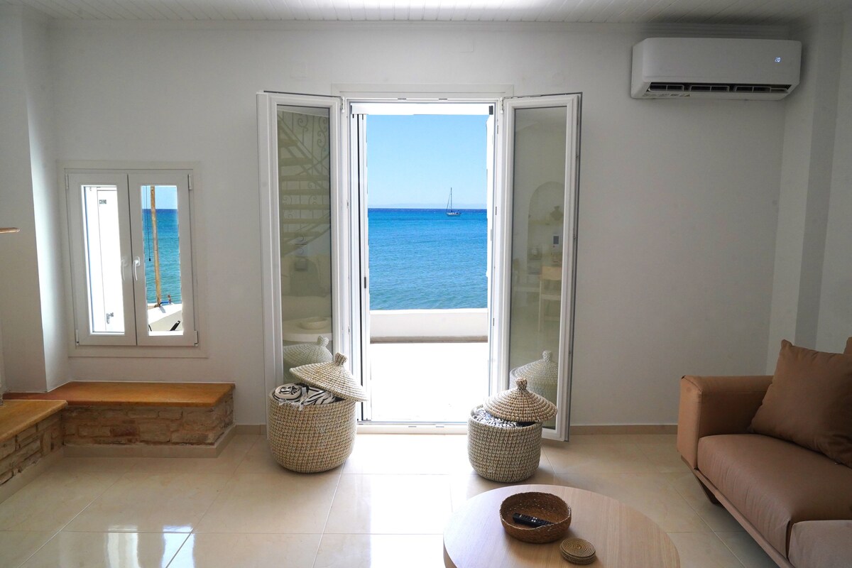 Seaside Luxury Komi Beach Villa