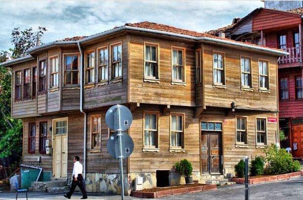 Lovely, wooden family house in Şile