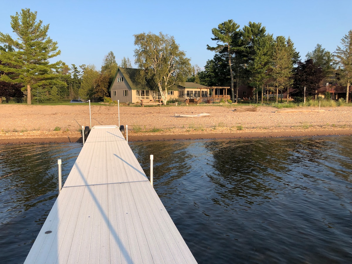 Little Bay Lakehouse