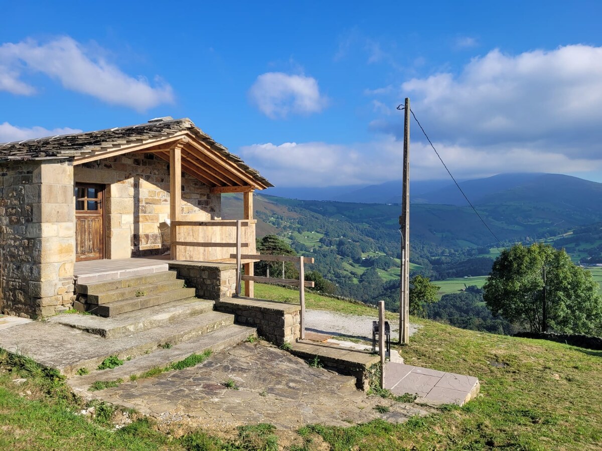 Cabaña Pasiega Montes del Pas