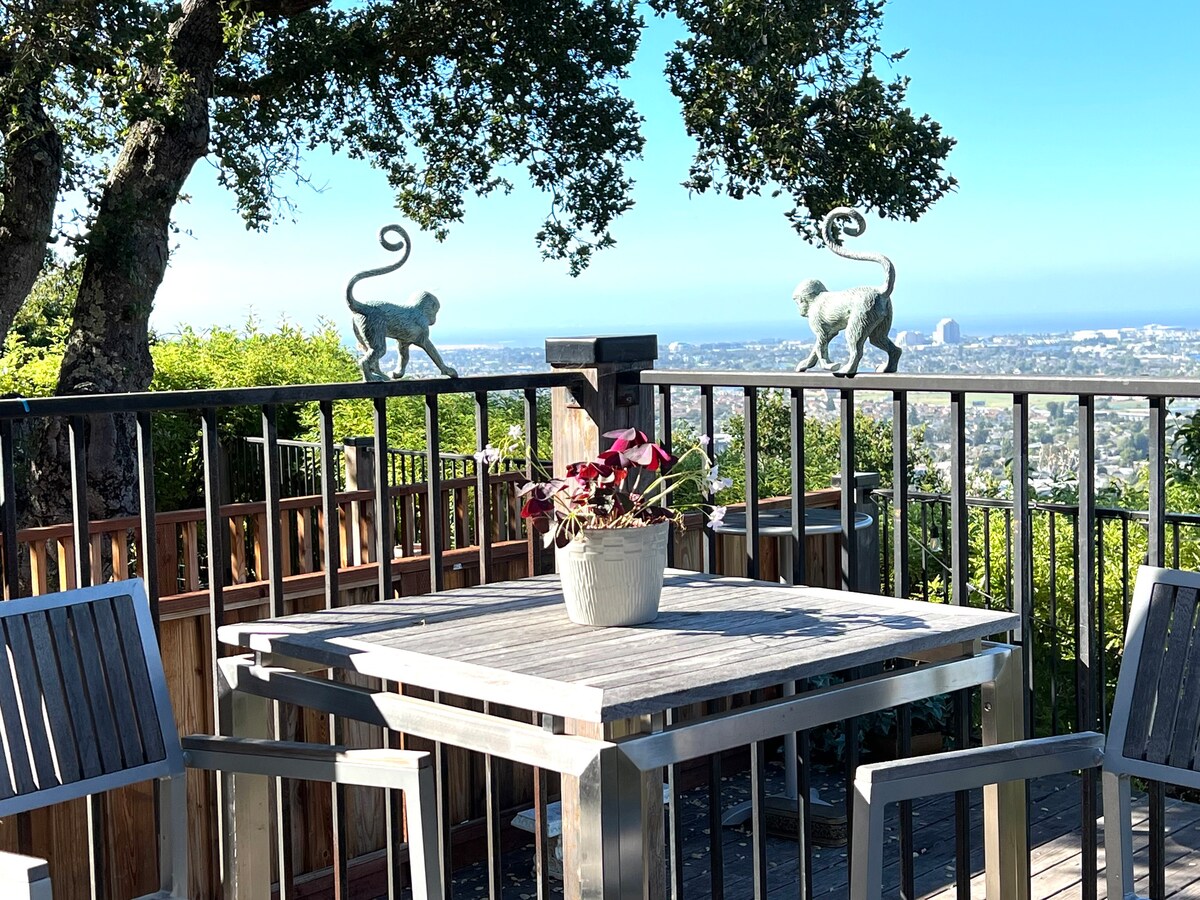 Ensuite with the most spectacular View of the Bay