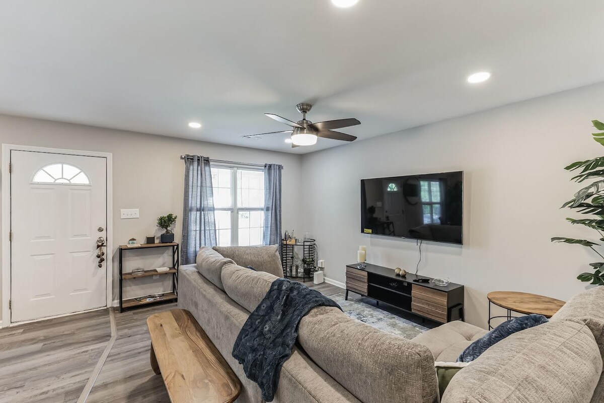 Cozy 3BR Retreat in the Heart of Raleigh