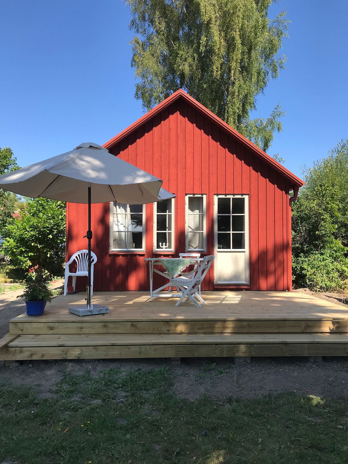 Lilla röda huset i Bästekille