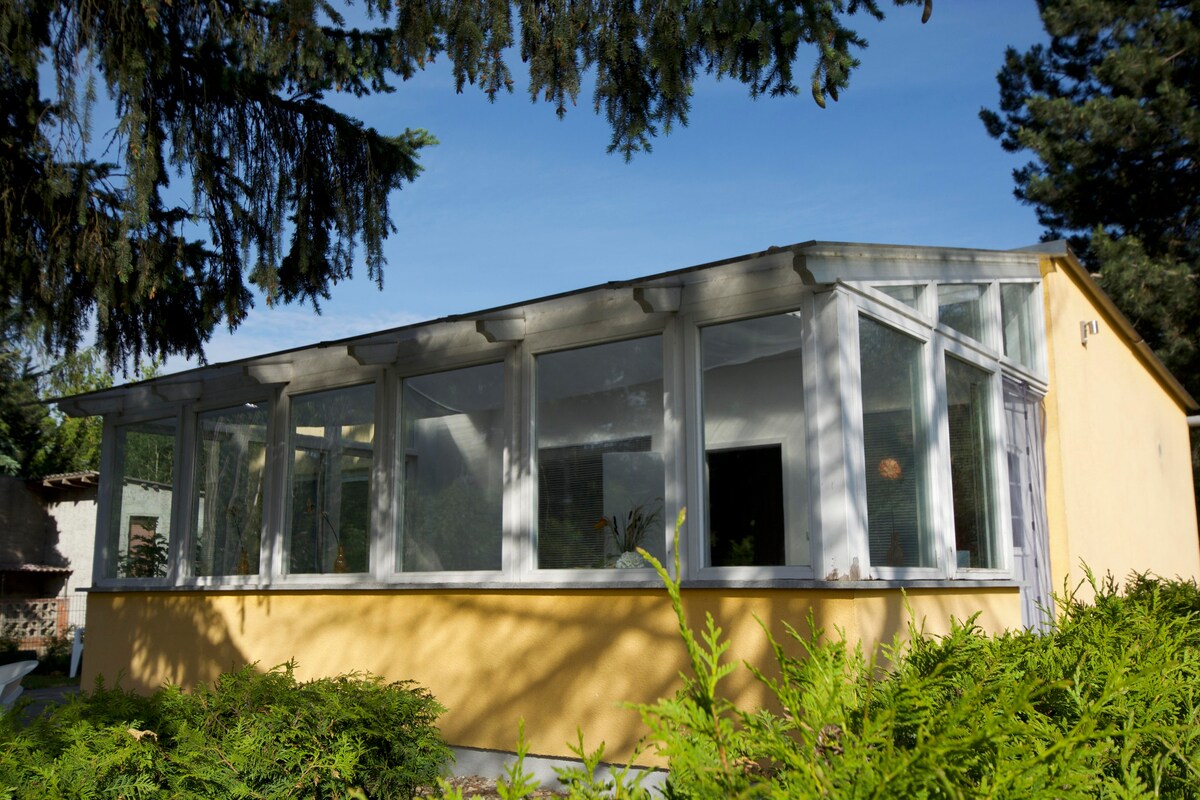 Ferienhaus mit Wintergarten am See (Angelparadies)