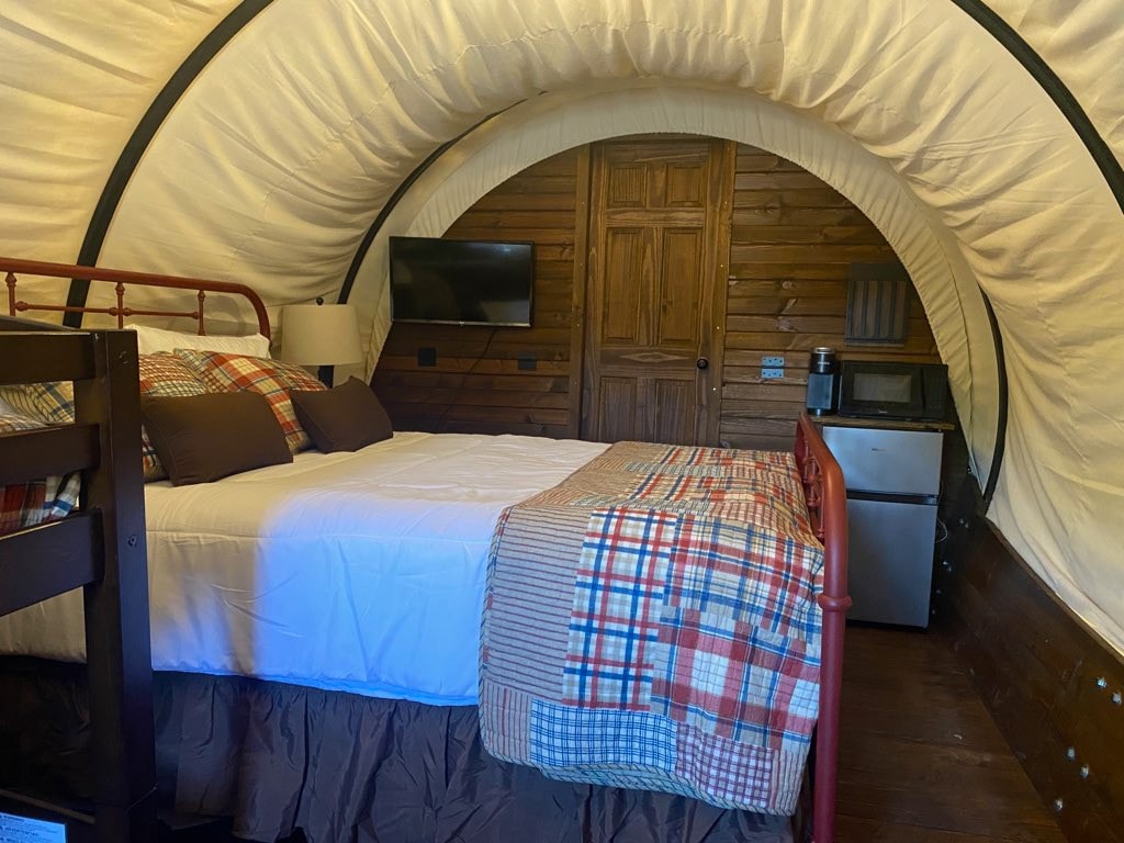 Holyoak 's Dream - Glamping Wagon