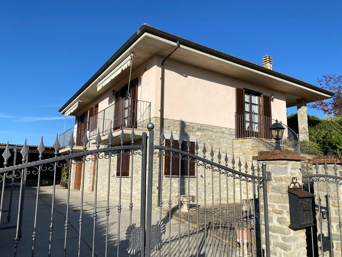 Langhe da Ro '中的民宅