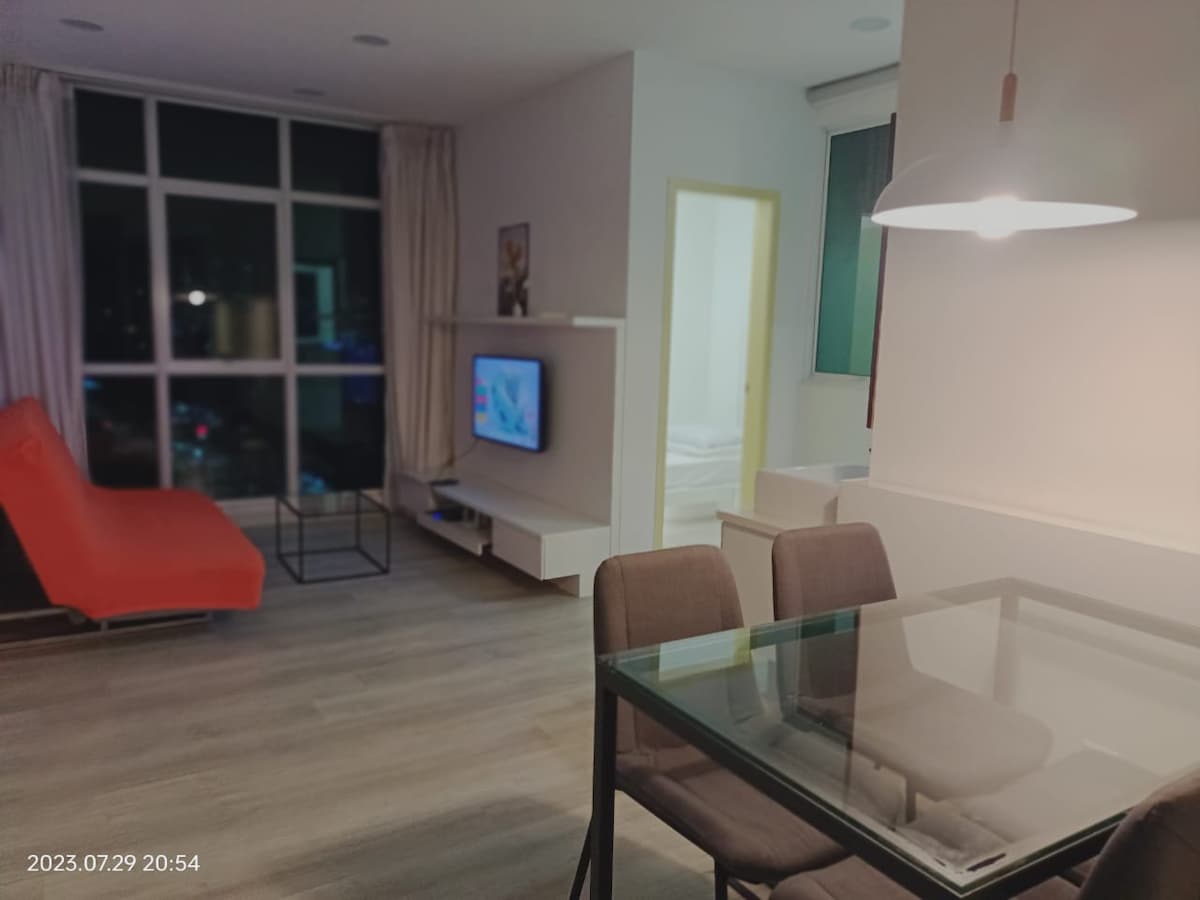 Near Highway Clean Cozy Condo at Heart Of Penang
