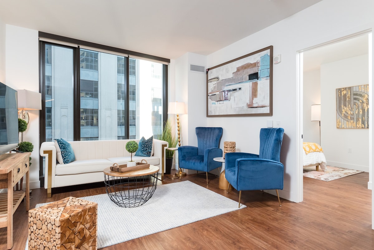 Upscale Central BackBay Condo Bos Common Down-Town