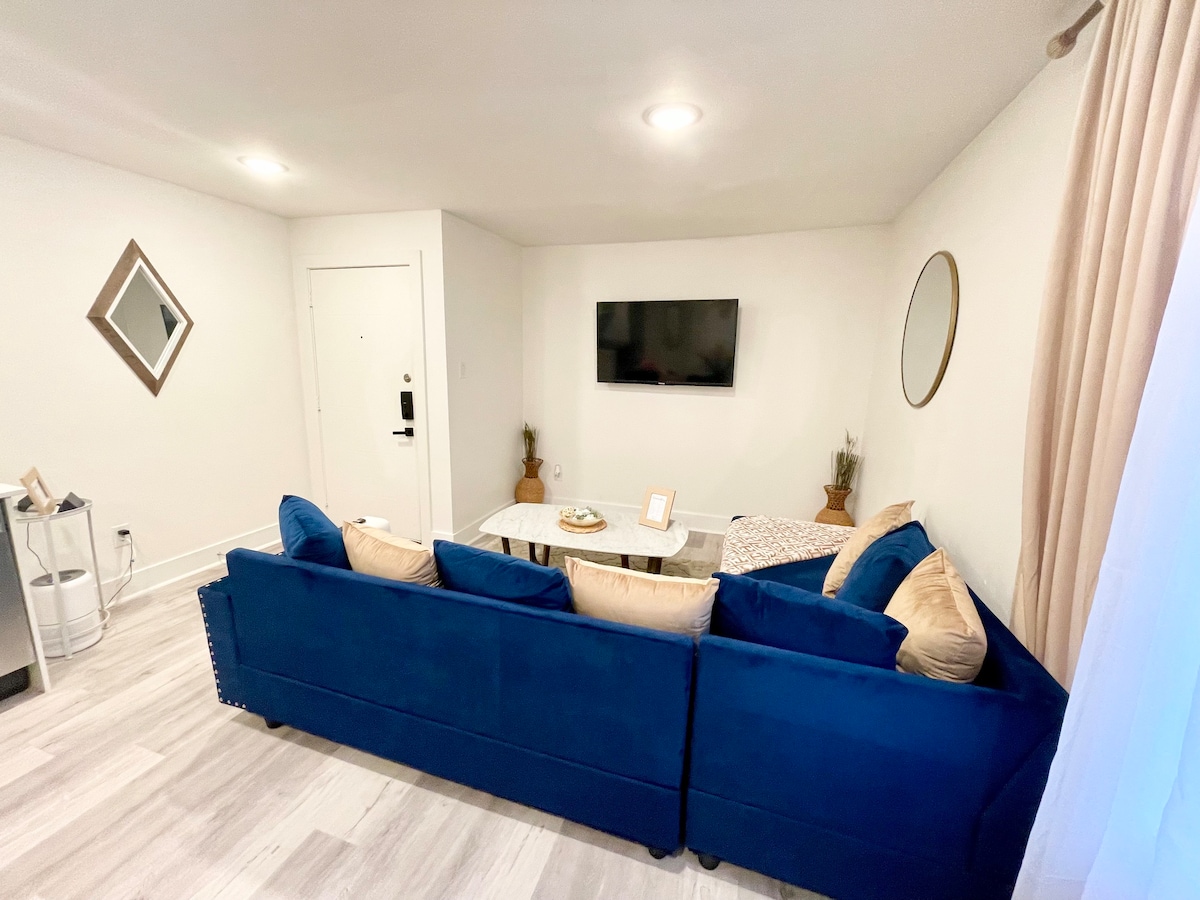 1 BR | Cozy | Gated  | Downtown Dallas/Deep Ellum