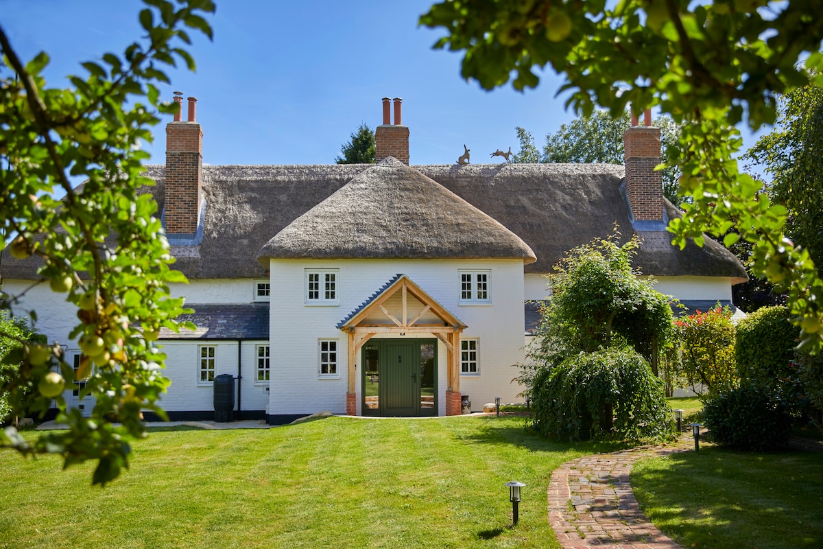 Wiltshire AONB非凡的乡村度假胜地