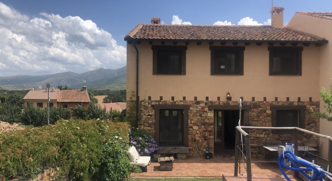 Casa rural amplia con piscina, excelentes vistas