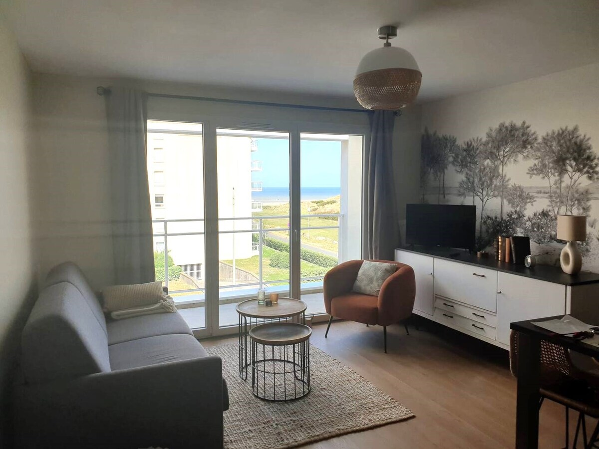 Apartment sea view and top floor for 5 people