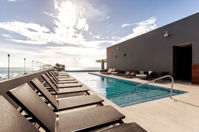 Luxurious Oceanview 2-Bedroom Penthouse