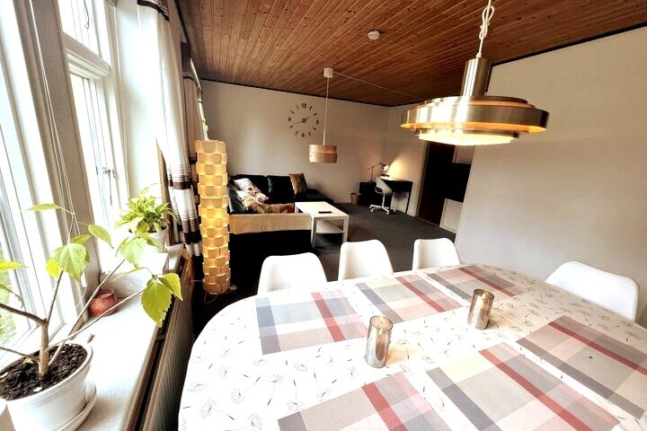 The Yellow House ， 3BR ， Rødbyhvan中心