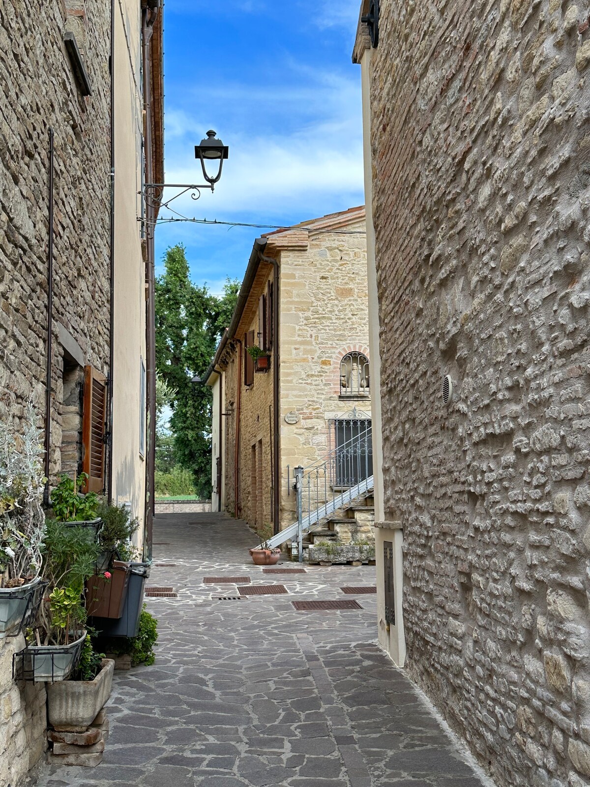 Bellissimo borgo Medioevale Panorama, Tranquillità